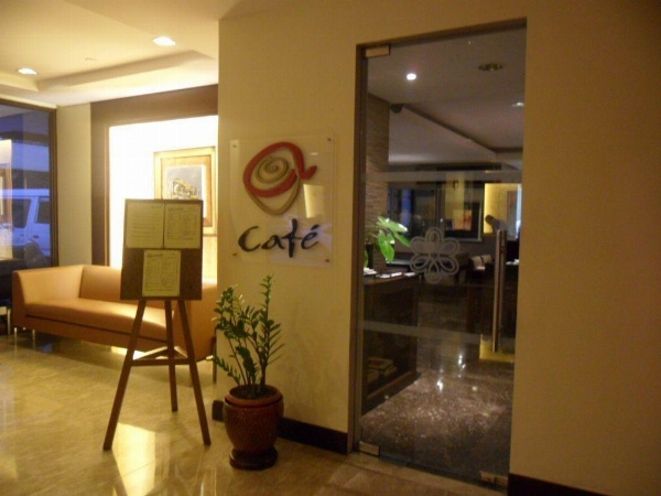 Amorsolo Mansion Hotel image 12